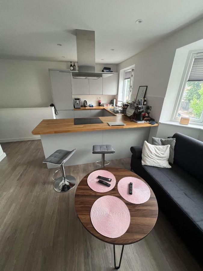 West London Apartment Luaran gambar